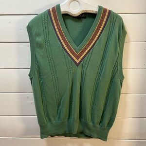 LYLE & SCOTT Green V-Neck Knit Vest – Vintage – Size M